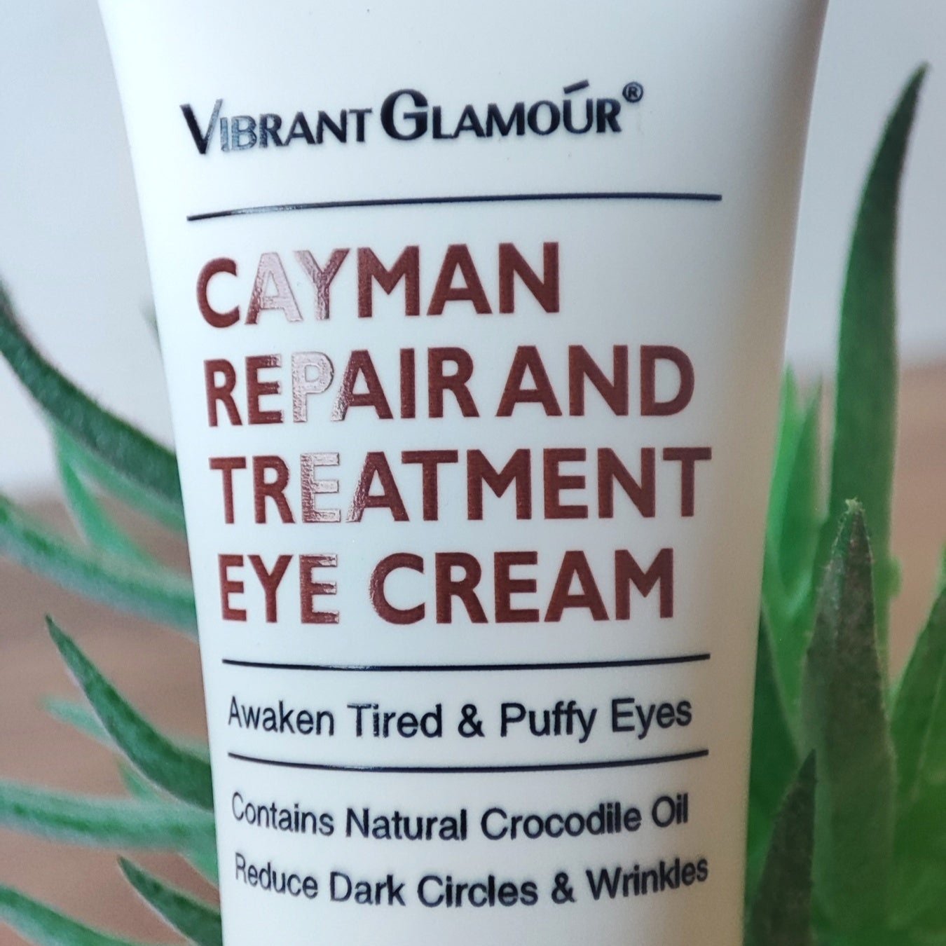 Crema contorno de ojos: efecto lifting en 2 minutos