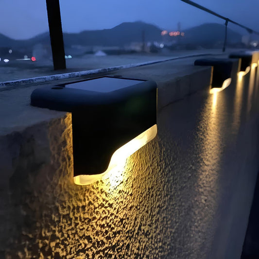 Ultra-kraftig LED solcellelampe for utendørs bruk